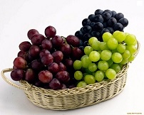 تصویر 2 از فروش انگور ژاپنی قرمز  + قیمت خرید به صرفه
